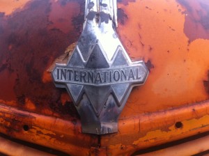 International Truck, c 1938 hood ornament
