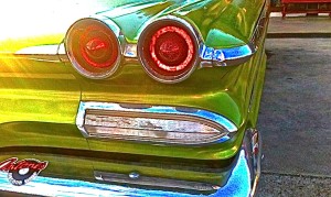 1960-Pontiac-Taillight-1024x764