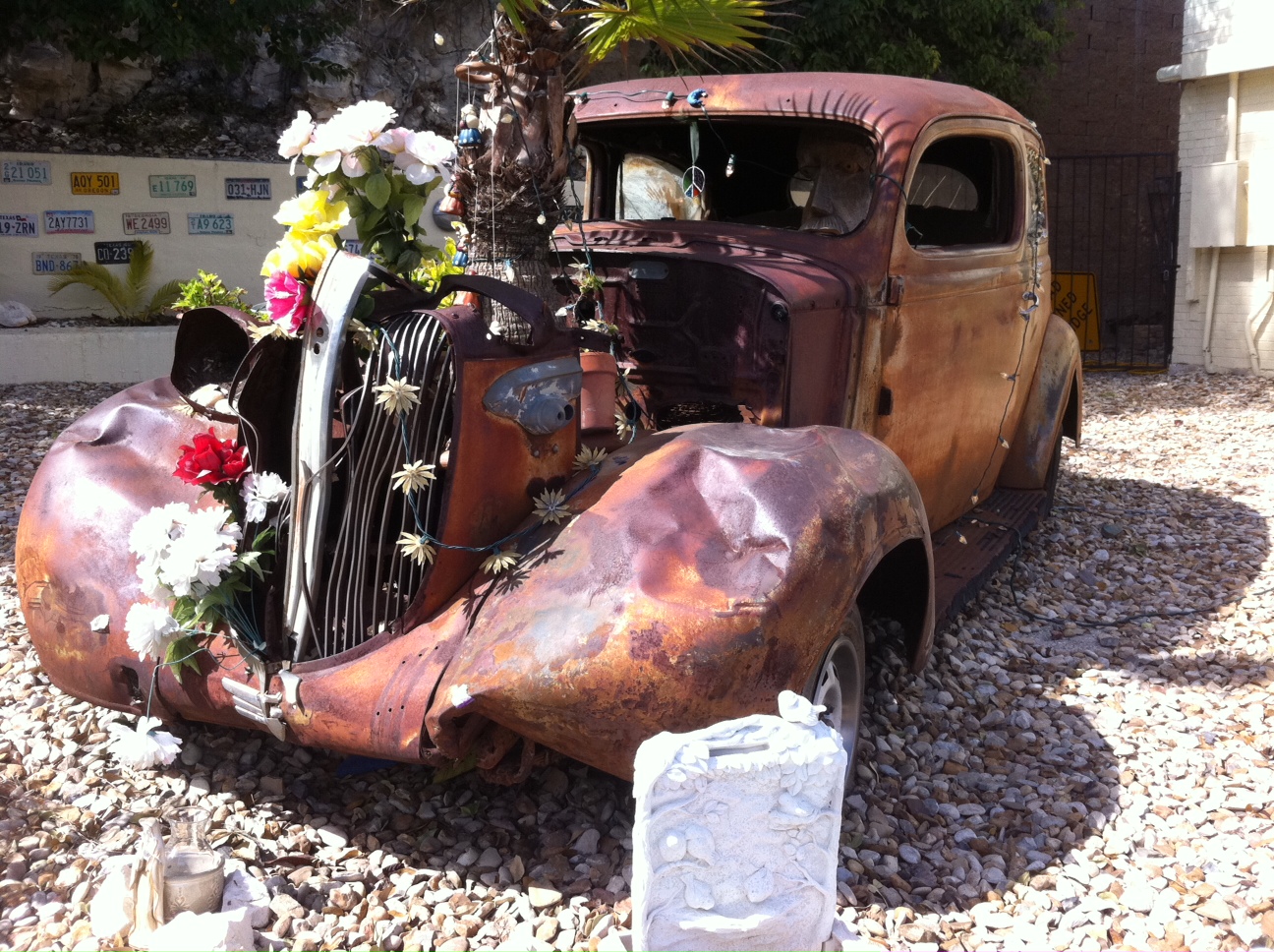 Art Car Planter San Jose Motel