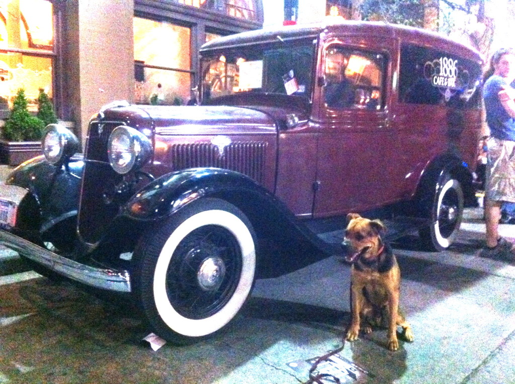 Woody at Driscoll Hotel, 1932 Ford