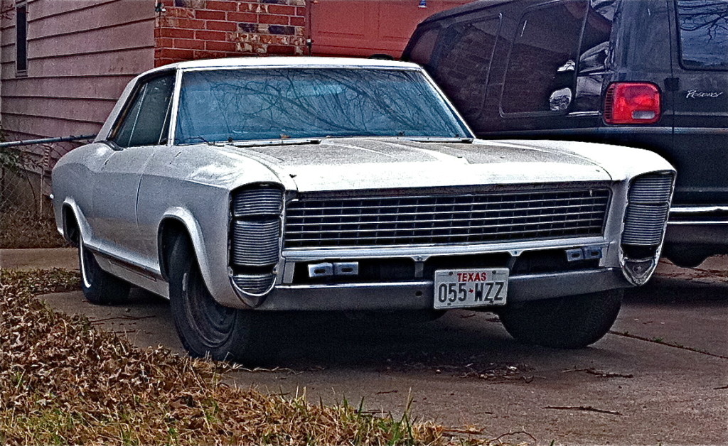 Early Riviera in S Austin