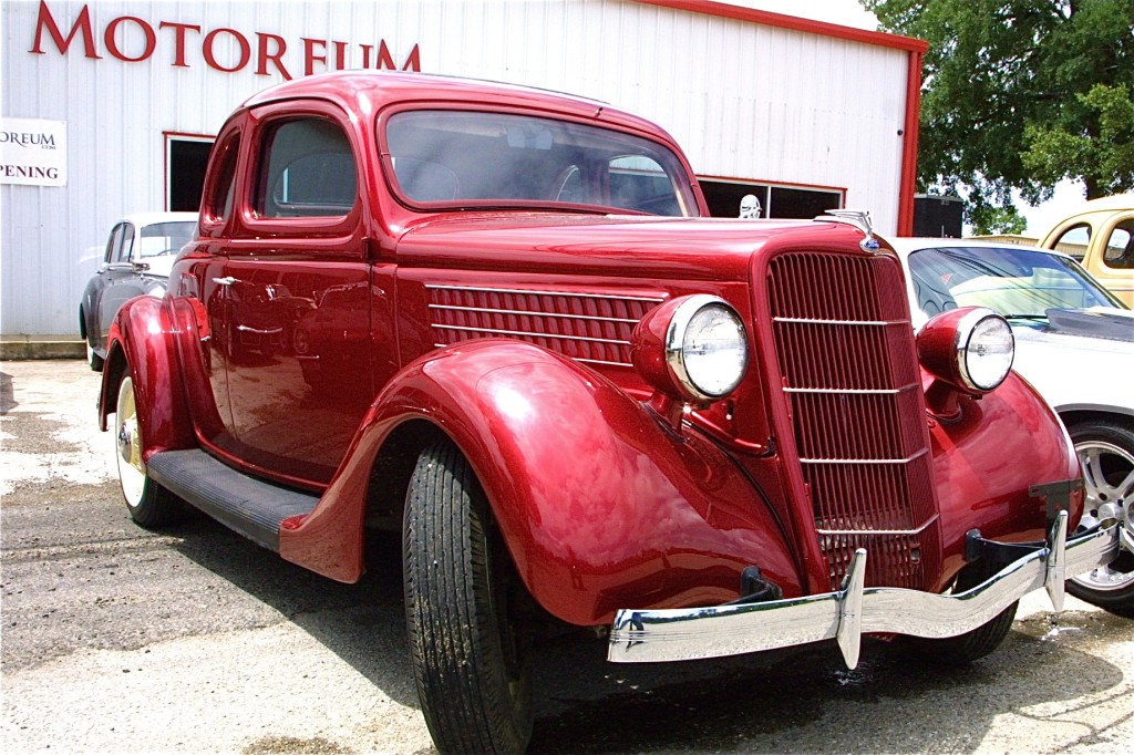 1935 Ford Coupe at Motoreum