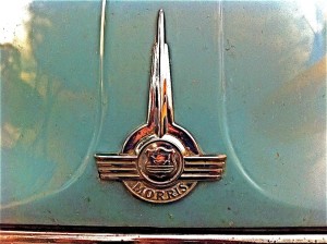 Morris Minor 1000 in Austin Emblem