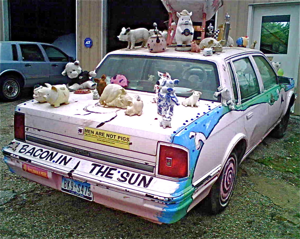 Piggy Art Car in Austin copy