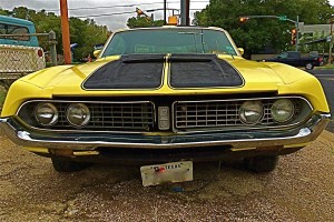1971 Ford Torino GT front