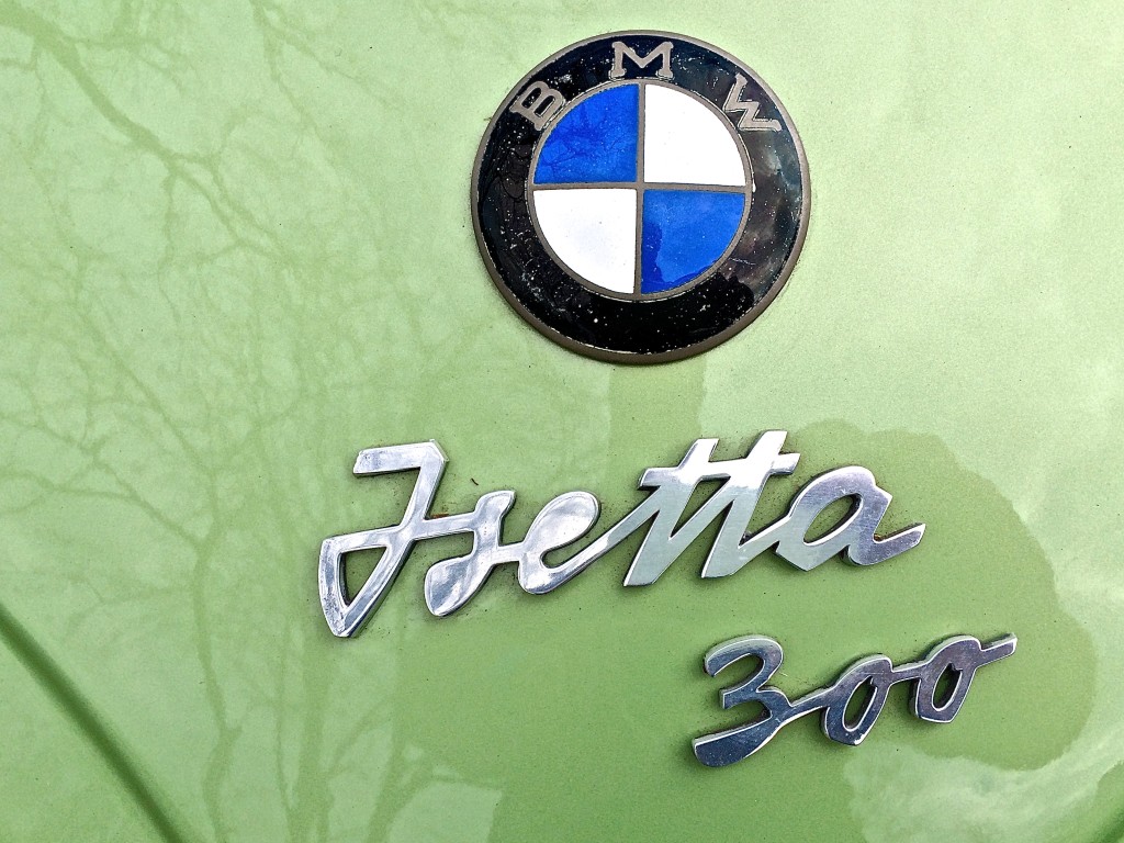 1958 BMW Isetta in Austin TX emblem
