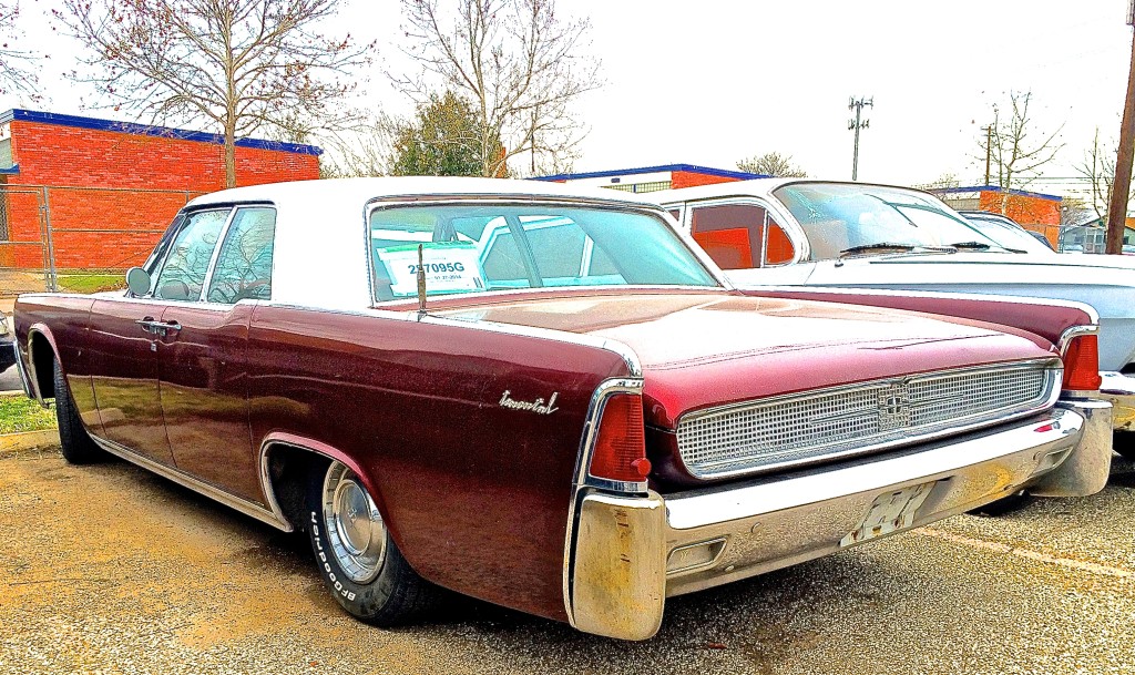 1961 Lincoln in Austin TX rear quarter