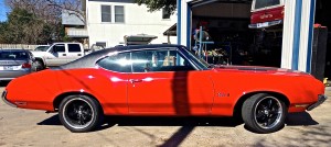 1972 Oldsmobile Cutlass in Austin TX side