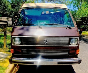 VW Vanagon Camper in Austin TX front
