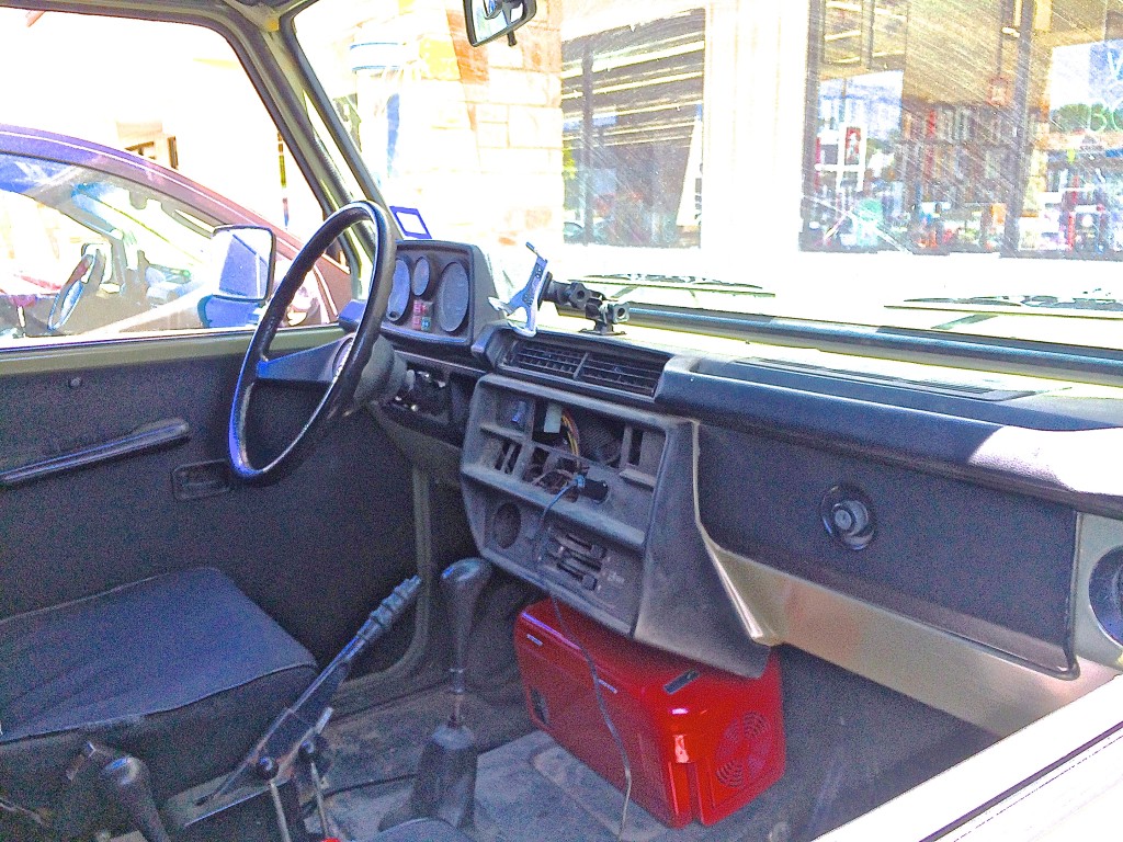 Mercedes 280GE in Austin TX interior