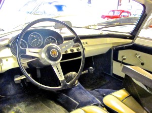 Alfa Romeo Giulia Sprint Speciale interior