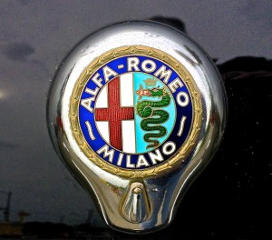 Alfa Romeo Giulietta Spider in Austin TX emblem