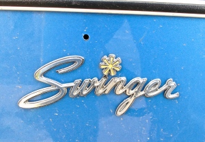 1973 Dodge Swinger on S. Lamar, Austin TX detail