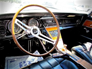 1965 Buick Riviera in Austin TX interior dash