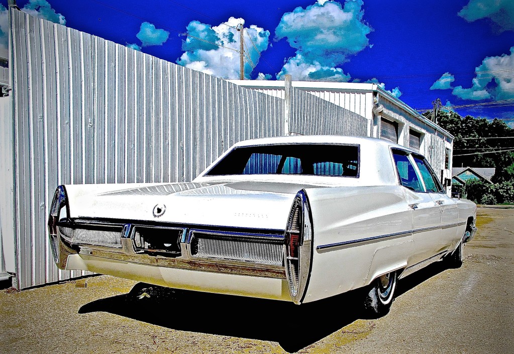 1967 Cadillac Sixty Special rear