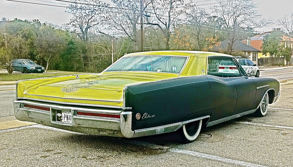 custom 1968 Buick Electra 225 on s. 1st st 2