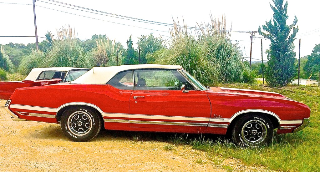 1972 Oldsmobile Cutlass in Liberty Hill, TX side view