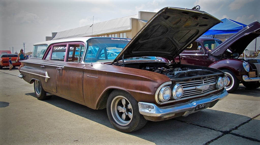 1960 Parkwood Chevy wagon