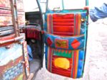 ape-3-wheel-truck-in-catania-sicily-atxcarpics-com-inside-door