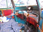 ape-3-wheel-truck-in-catania-sicily-atxcarpics-com-interior
