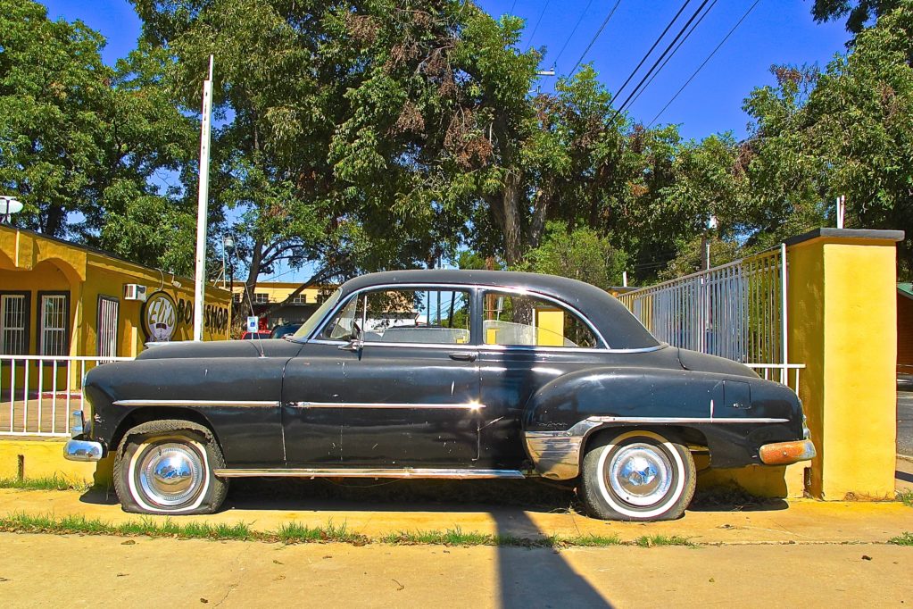 1951-chevrolet-half-car-in-austin-tx-atxcarpics-com-3